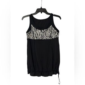 EEUC LuLuLemon Run: Ta Ta Topper Tank—size 8